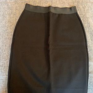 Everlane Stretch Skirt in Black (Sz S)